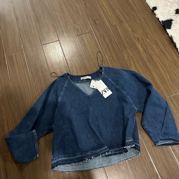 Zara denim blue cropped top - Picture 2 of 5